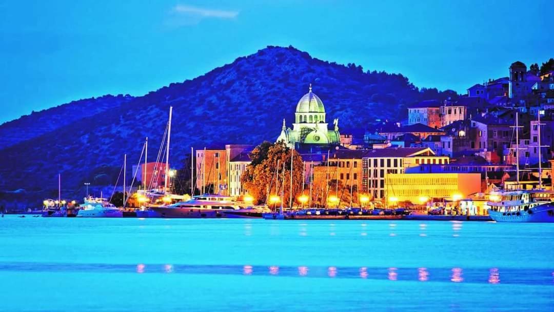 Apartman Dawidh Šibenik Exteriör bild