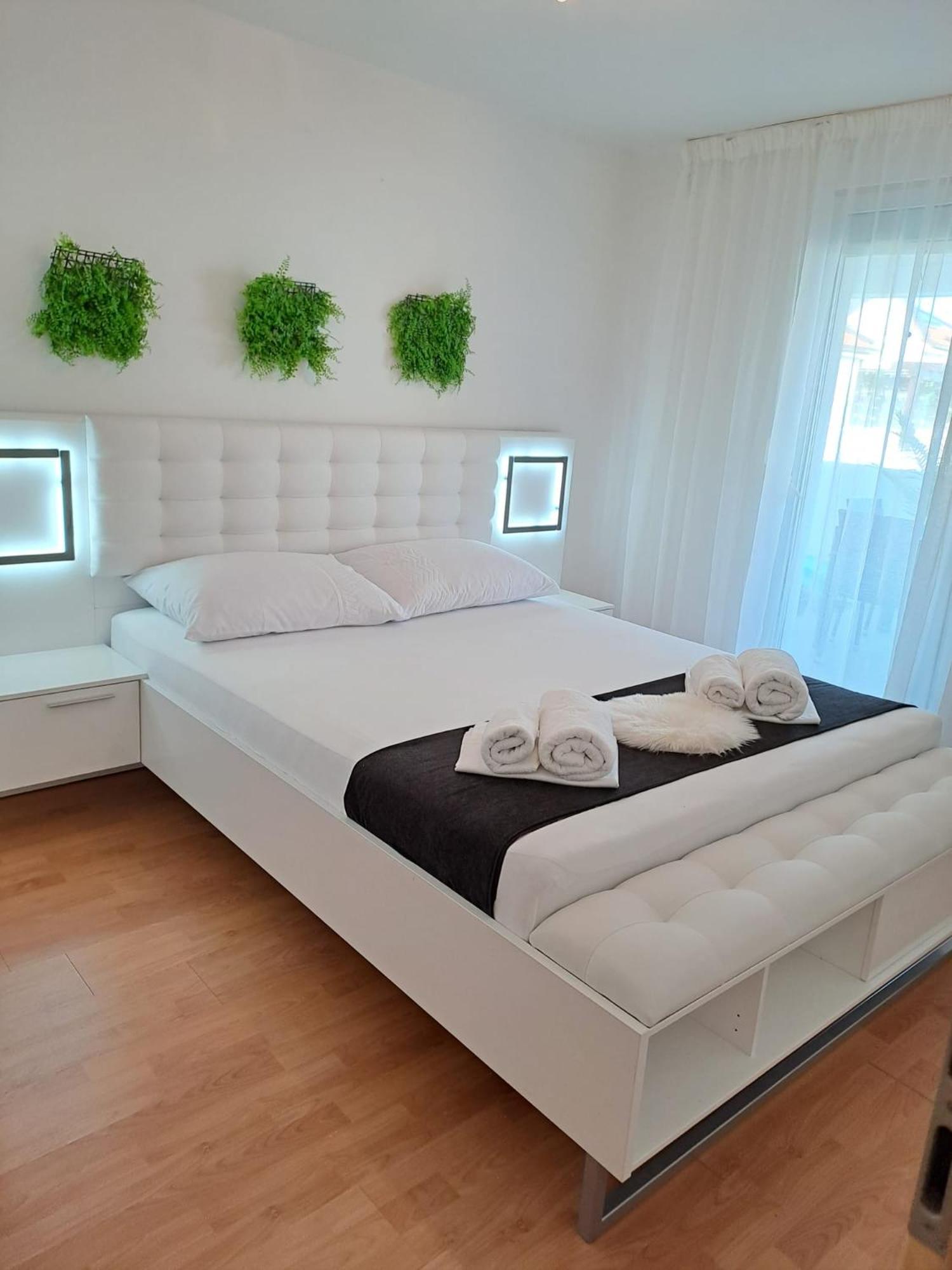 Apartman Dawidh Šibenik Exteriör bild